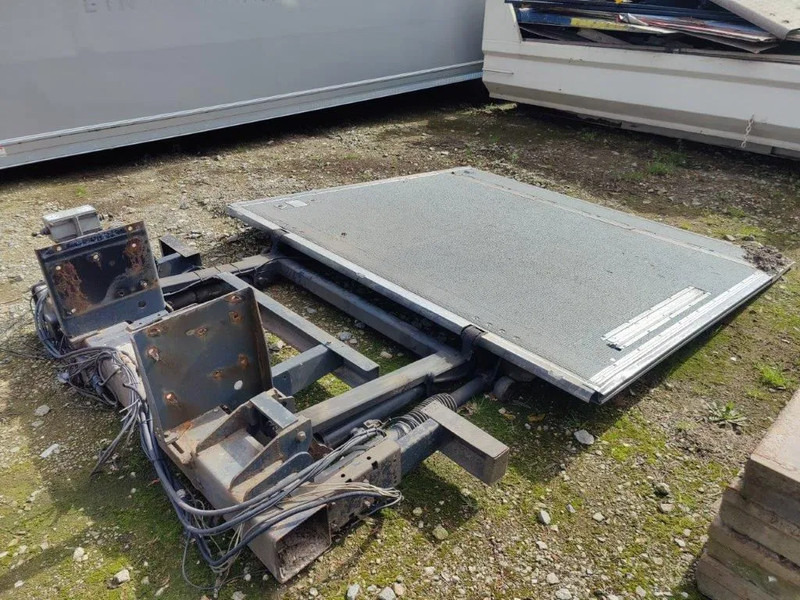 Trampilla elevadora Dhollandia Tailgate / Loadboard / Laadklep / Achtersluitklep 2000 kg MBB / Palfinger / B.A.R. Cargolift: foto 9