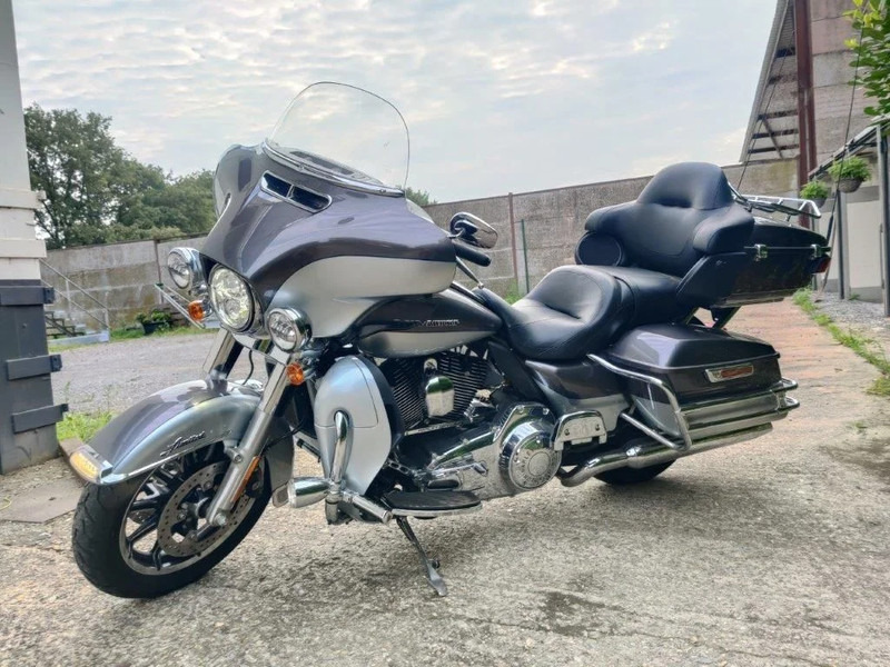 Harley-Davidson Electra Glide Ultra Limited 103" - Motocicleta: foto 2 Harley-Davidson Electra Glide Ultra Limited 103" - Motocicleta: foto 2