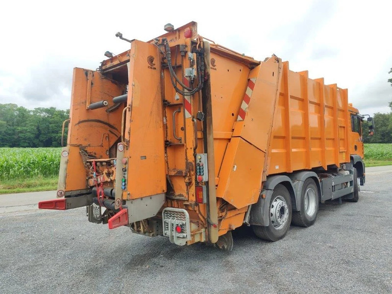 MAN TGA 26.320 6x2 garbage truck ZOELLER - Camión de basura: foto 3 MAN TGA 26.320 6x2 garbage truck ZOELLER - Camión de basura: foto 3