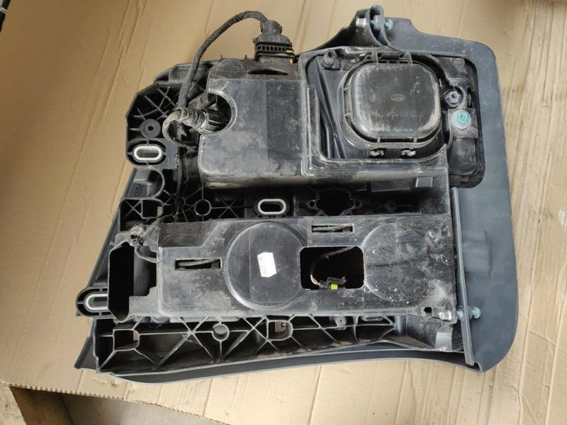 MAN koplamp / headlight TGL Euro6 - Faro delantero: foto 4 MAN koplamp / headlight TGL Euro6 - Faro delantero: foto 4