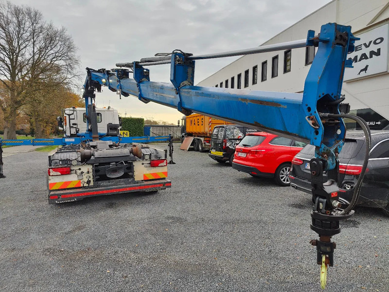 Scania P360 8x2 Tridem container Crane HIAB 244 - Camión multibasculante, Camión grúa: foto 4 Scania P360 8x2 Tridem container Crane HIAB 244 - Camión multibasculante, Camión grúa: foto 4
