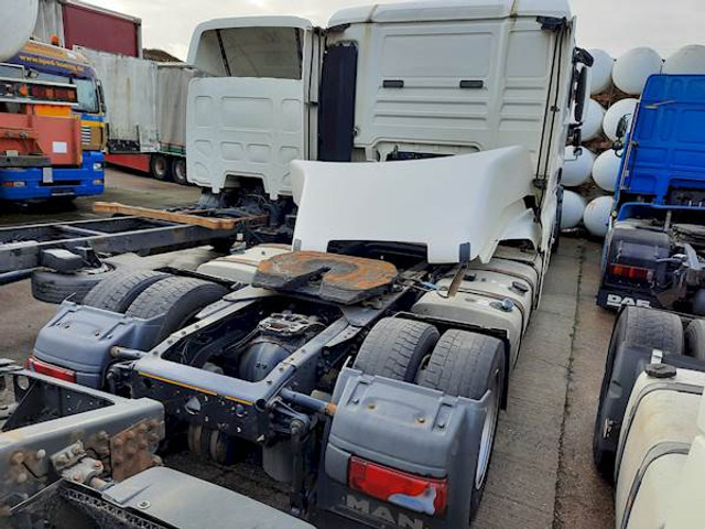 MAN TGX 18.400 - Cabeza tractora: foto 3 MAN TGX 18.400 - Cabeza tractora: foto 3