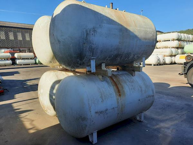 LPG / GAS GASTANK 2400 LITER (1060 KG) - Implemento: foto 5 LPG / GAS GASTANK 2400 LITER (1060 KG) - Implemento: foto 5