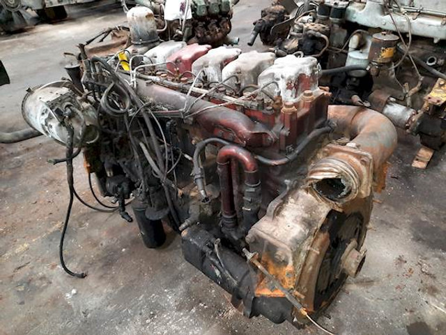 Renault 6 CILINDER - Motor para Camión: foto 4 Renault 6 CILINDER - Motor para Camión: foto 4