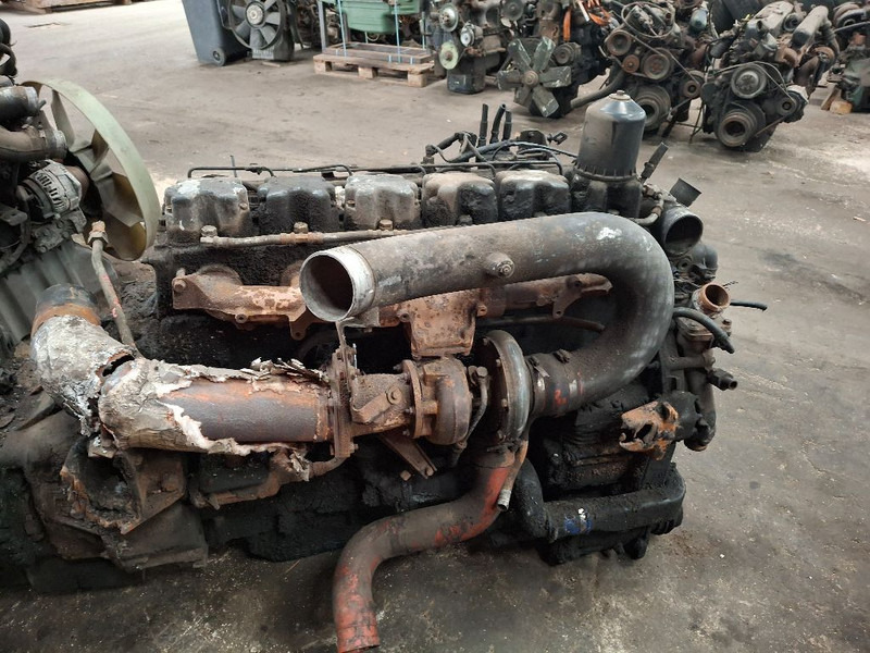 Renault 6 CILINDER - Motor: foto 4 Renault 6 CILINDER - Motor: foto 4