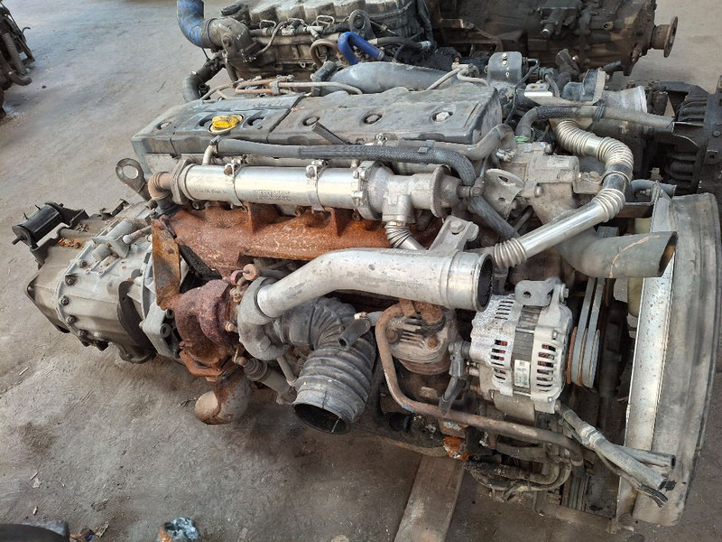 Renault 6 CILINDER - Motor: foto 4 Renault 6 CILINDER - Motor: foto 4