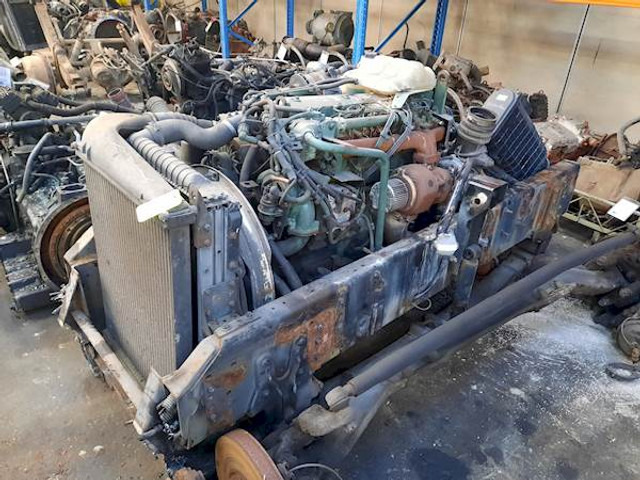 Volvo D6B220 - Motor para Camión: foto 1 Volvo D6B220 - Motor para Camión: foto 1