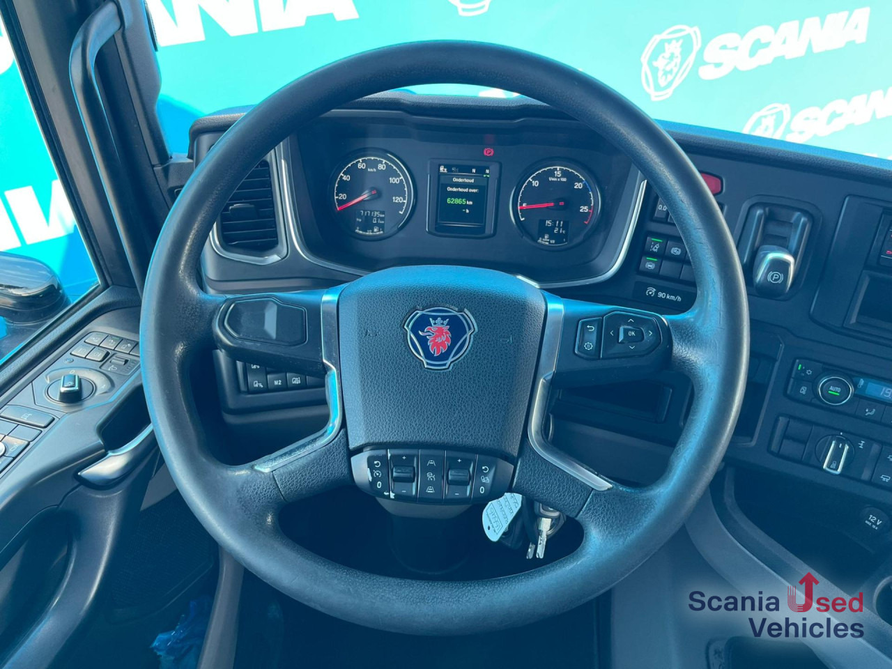 SCANIA R 450 A4x2NA RETARDER DIFF-L PARK COOL SMART2 - Cabeza tractora: foto 3 SCANIA R 450 A4x2NA RETARDER DIFF-L PARK COOL SMART2 - Cabeza tractora: foto 3