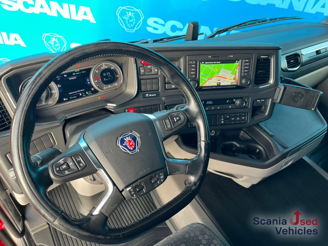 SCANIA R 450 A4x2NA RETARDER LED NAVI PTO - Cabeza tractora: foto 4 SCANIA R 450 A4x2NA RETARDER LED NAVI PTO - Cabeza tractora: foto 4