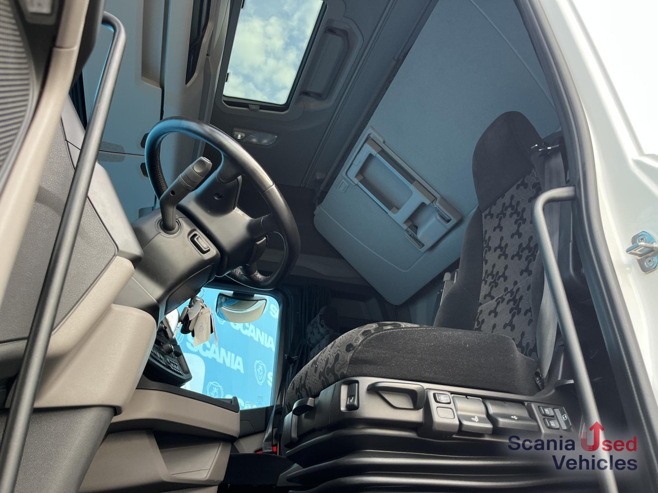 SCANIA S 500 A4x2NB RETARDER FULL AIR P-AIRCO 8T PTO ACC - Cabeza tractora: foto 4 SCANIA S 500 A4x2NB RETARDER FULL AIR P-AIRCO 8T PTO ACC - Cabeza tractora: foto 4