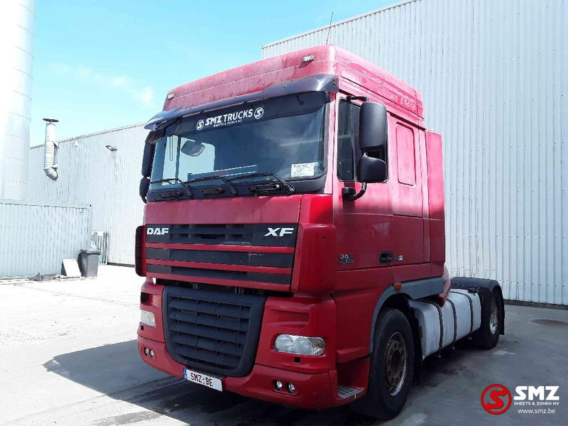 DAF 105 XF 460 manual - Cabeza tractora: foto 3 DAF 105 XF 460 manual - Cabeza tractora: foto 3