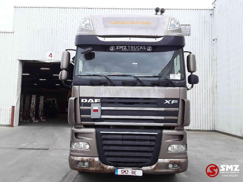 DAF 105 XF 460 superspacecab manual - Cabeza tractora: foto 2 DAF 105 XF 460 superspacecab manual - Cabeza tractora: foto 2