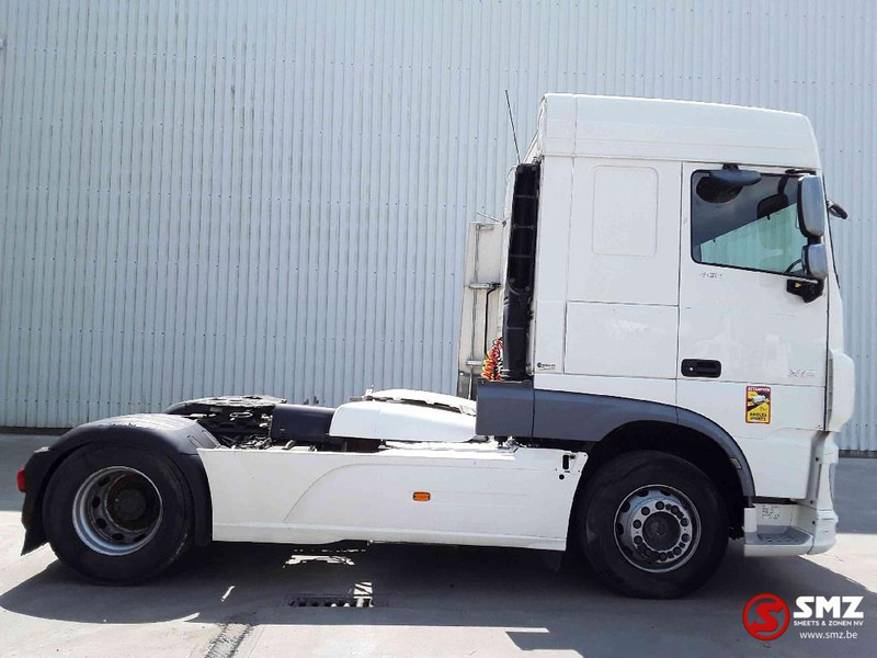 DAF XF 460 zf intarder 833"km - Cabeza tractora: foto 4 DAF XF 460 zf intarder 833"km - Cabeza tractora: foto 4
