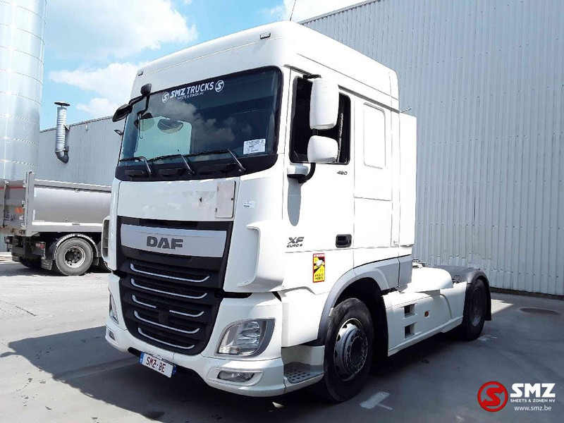 DAF XF 460 zf intarder 833"km - Cabeza tractora: foto 3 DAF XF 460 zf intarder 833"km - Cabeza tractora: foto 3