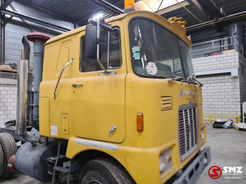 Cabeza tractora MACK F 700 francais/french: foto 5 Cabeza tractora MACK F 700 francais/french: foto 5