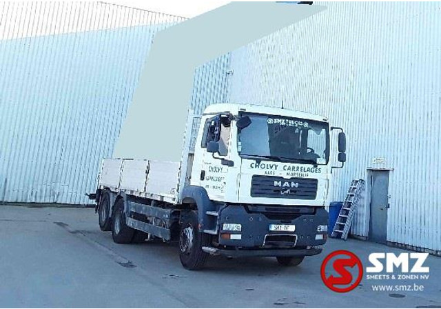 MAN TGA 26.360 manual - Camión caja abierta, Camión grúa: foto 1 MAN TGA 26.360 manual - Camión caja abierta, Camión grúa: foto 1