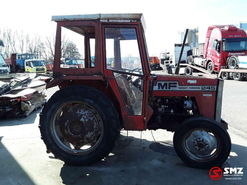 Massey Ferguson Machine - Tractor: foto 4 Massey Ferguson Machine - Tractor: foto 4
