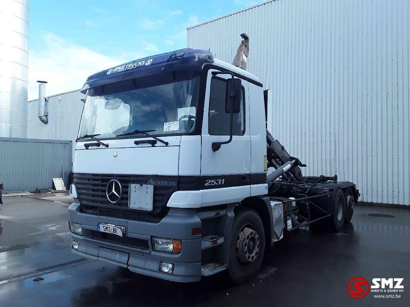 Mercedes-Benz Actros 2531 francais - Camión portacontenedore/ Intercambiable: foto 3 Mercedes-Benz Actros 2531 francais - Camión portacontenedore/ Intercambiable: foto 3