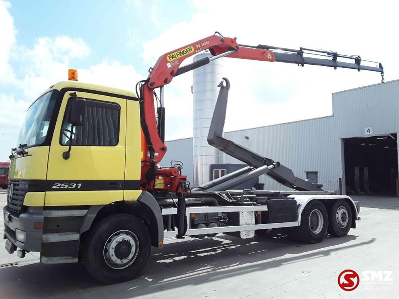 Mercedes-Benz Actros 2631 palfinger pk 14080-4 - Camión portacontenedore/ Intercambiable, Camión grúa: foto 5 Mercedes-Benz Actros 2631 palfinger pk 14080-4 - Camión portacontenedore/ Intercambiable, Camión grúa: foto 5