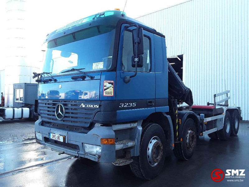 Mercedes-Benz Actros 3235 hiab 166d-3 - Camión caja abierta, Camión grúa: foto 3 Mercedes-Benz Actros 3235 hiab 166d-3 - Camión caja abierta, Camión grúa: foto 3
