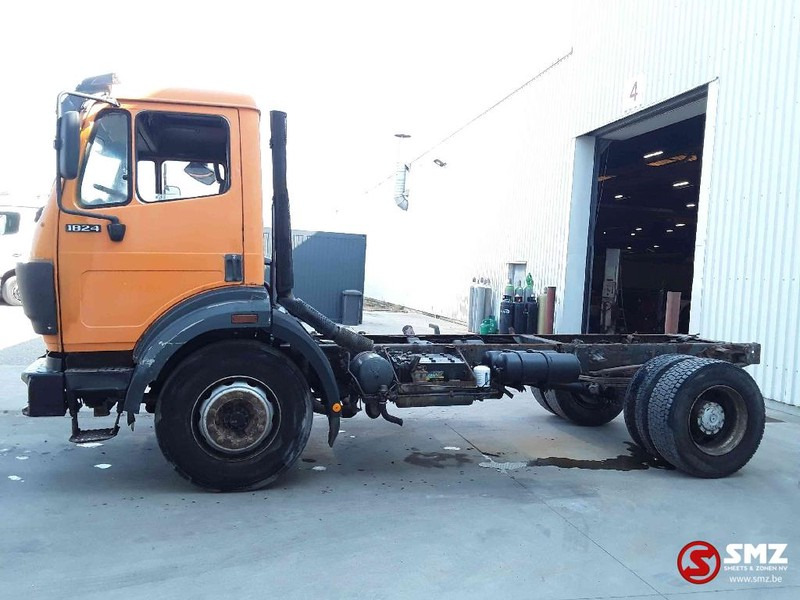 Mercedes-Benz SK 1824 lames-steel no 1922 - Camión chasis: foto 5 Mercedes-Benz SK 1824 lames-steel no 1922 - Camión chasis: foto 5
