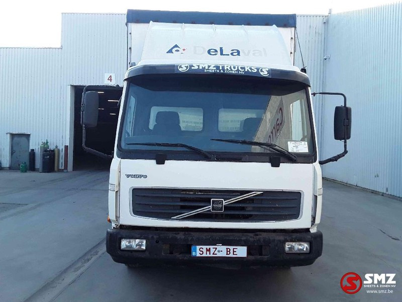 Volvo FL6 180 lames-steel - Camión lona: foto 2 Volvo FL6 180 lames-steel - Camión lona: foto 2