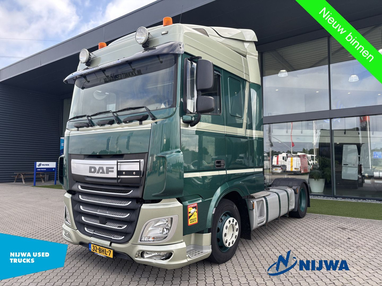 DAF XF 460 4x2 Hefschotel + Retader - Cabeza tractora: foto 1 DAF XF 460 4x2 Hefschotel + Retader - Cabeza tractora: foto 1