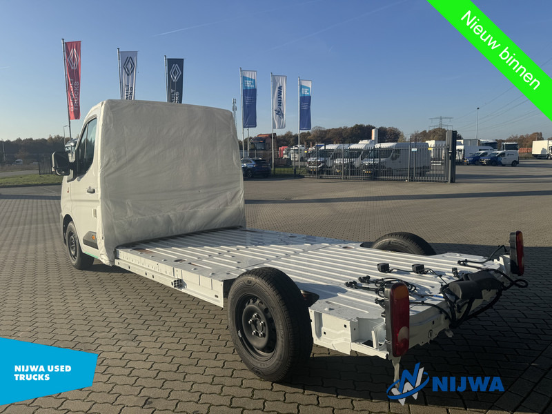 Renault Master E-Tech 145 L3H1 platform cabine - Furgoneta, Furgoneta eléctrica: foto 3 Renault Master E-Tech 145 L3H1 platform cabine - Furgoneta, Furgoneta eléctrica: foto 3