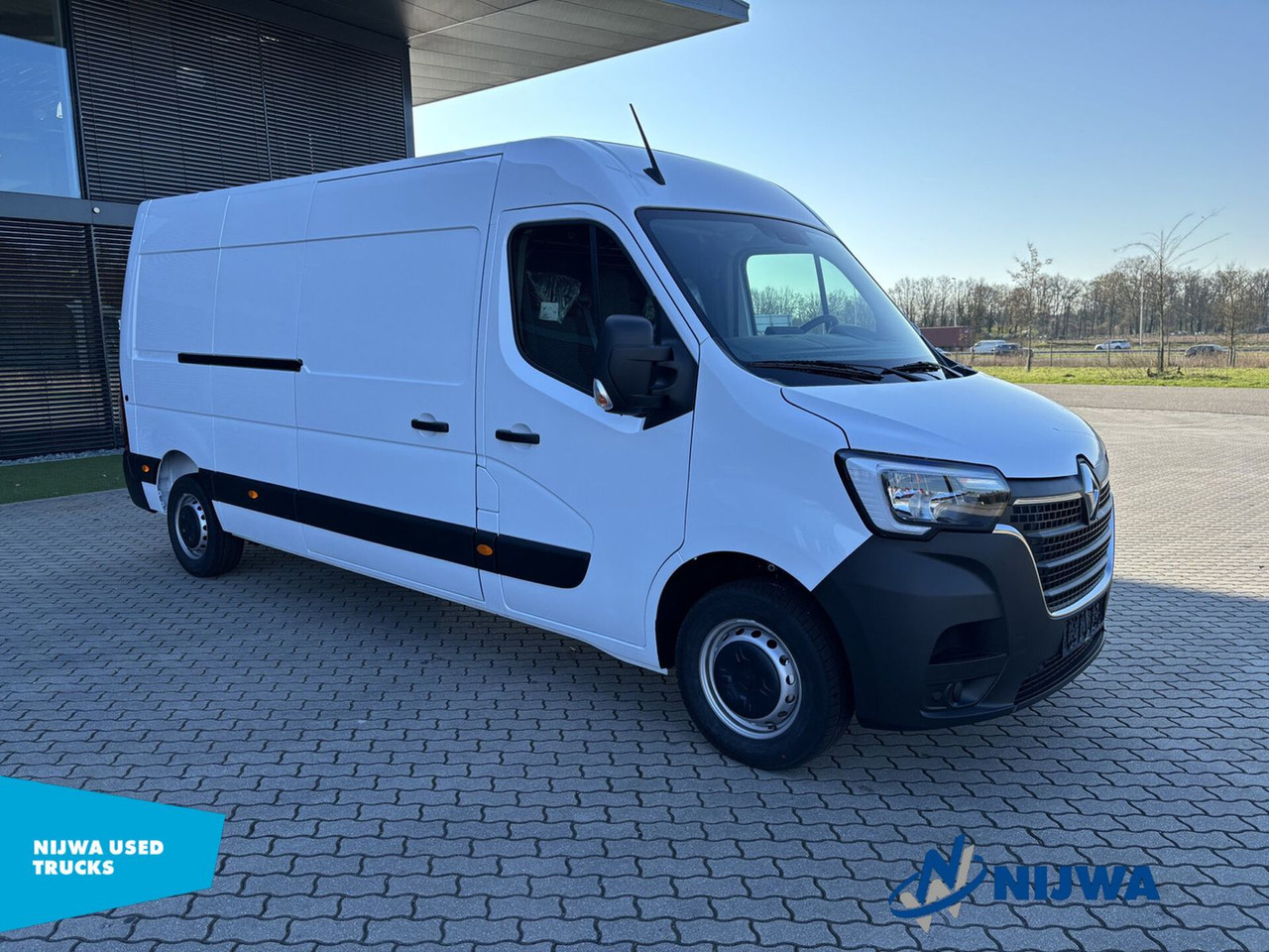 Renault Master 135 L3H2 Parkeersensoren + Cruise control - Furgoneta pequeña: foto 2 Renault Master 135 L3H2 Parkeersensoren + Cruise control - Furgoneta pequeña: foto 2
