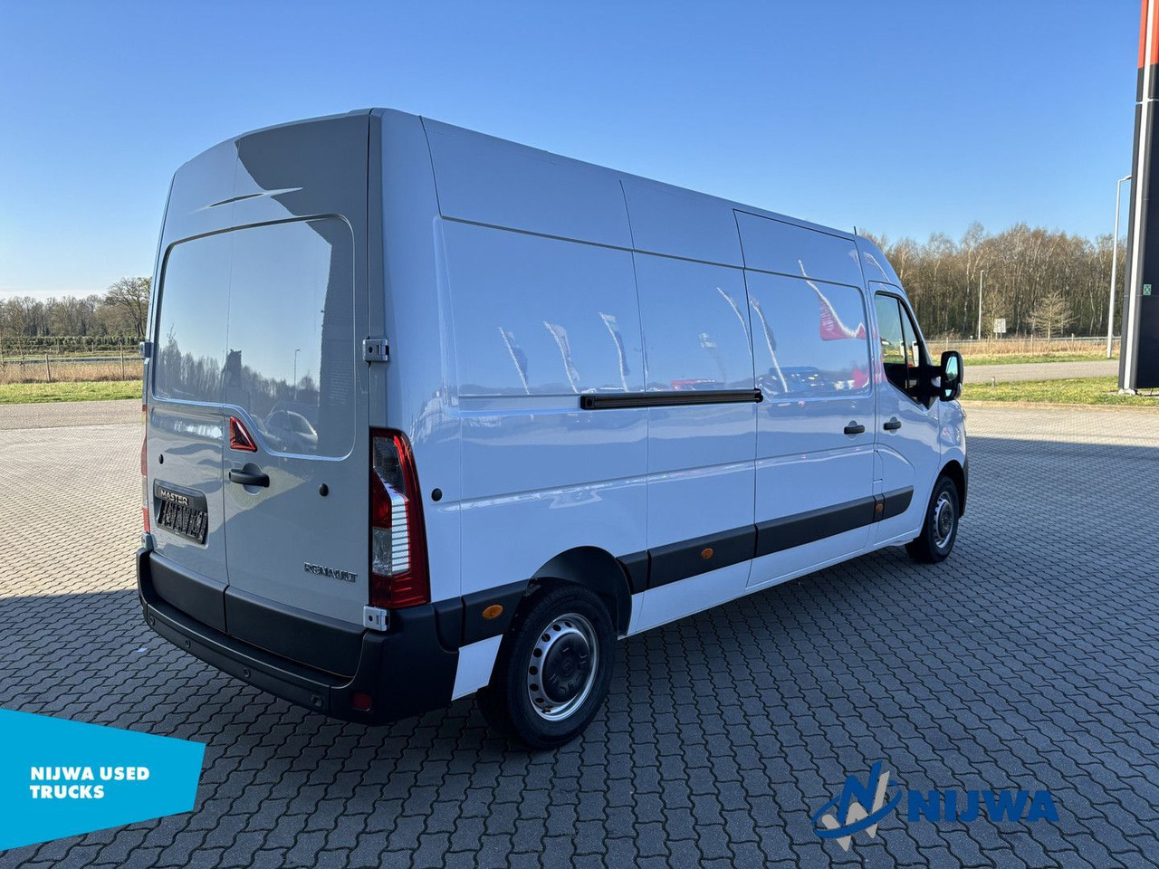 Renault Master 135 L3H2 Parkeersensoren + Cruise control - Furgoneta pequeña: foto 3 Renault Master 135 L3H2 Parkeersensoren + Cruise control - Furgoneta pequeña: foto 3