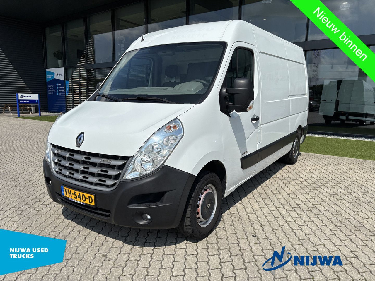 Renault Master T35 125 L2H2 Opstap + Airco Kasten - Furgón: foto 1 Renault Master T35 125 L2H2 Opstap + Airco Kasten - Furgón: foto 1