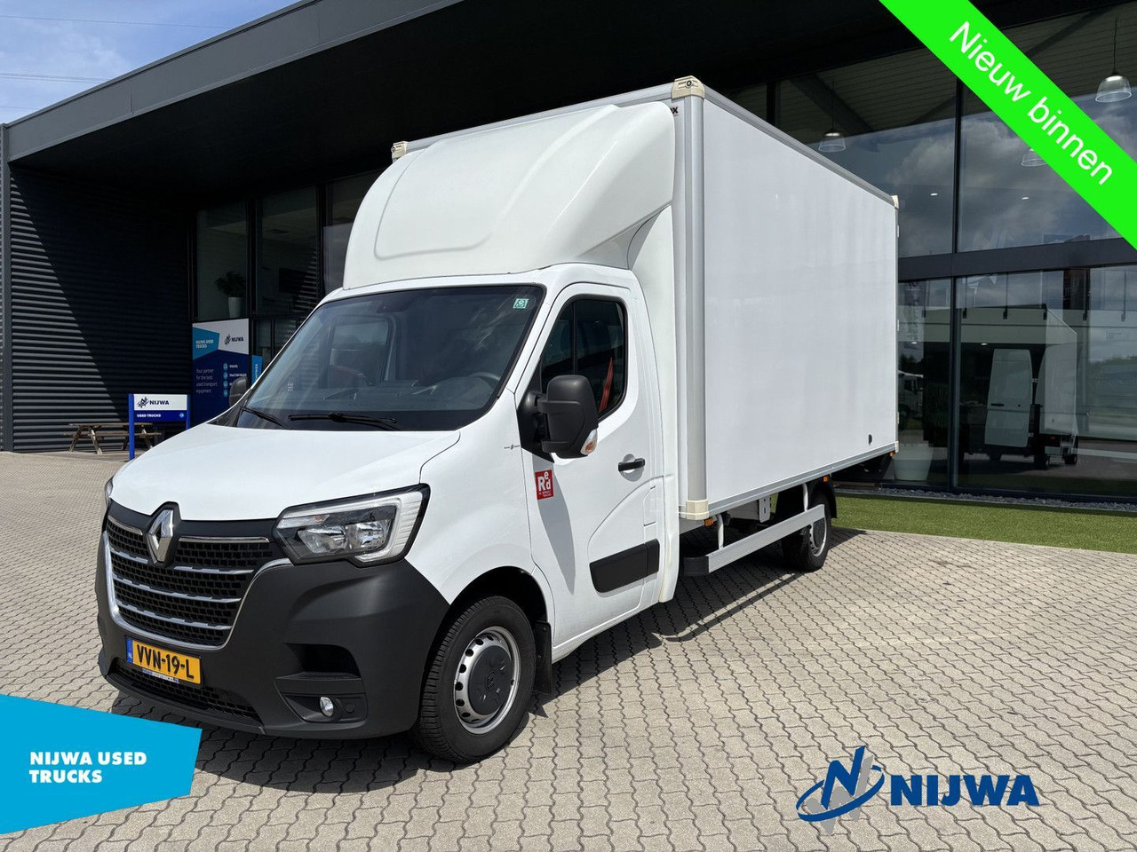Renault Master T35 165 Meubelbak + Navigatie - Camión chasis: foto 1 Renault Master T35 165 Meubelbak + Navigatie - Camión chasis: foto 1