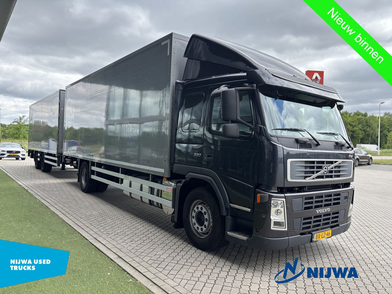 Volvo FM 330 4x2 I.C.M HERTOGHS Aanhangwagen - Camión caja cerrada: foto 2 Volvo FM 330 4x2 I.C.M HERTOGHS Aanhangwagen - Camión caja cerrada: foto 2