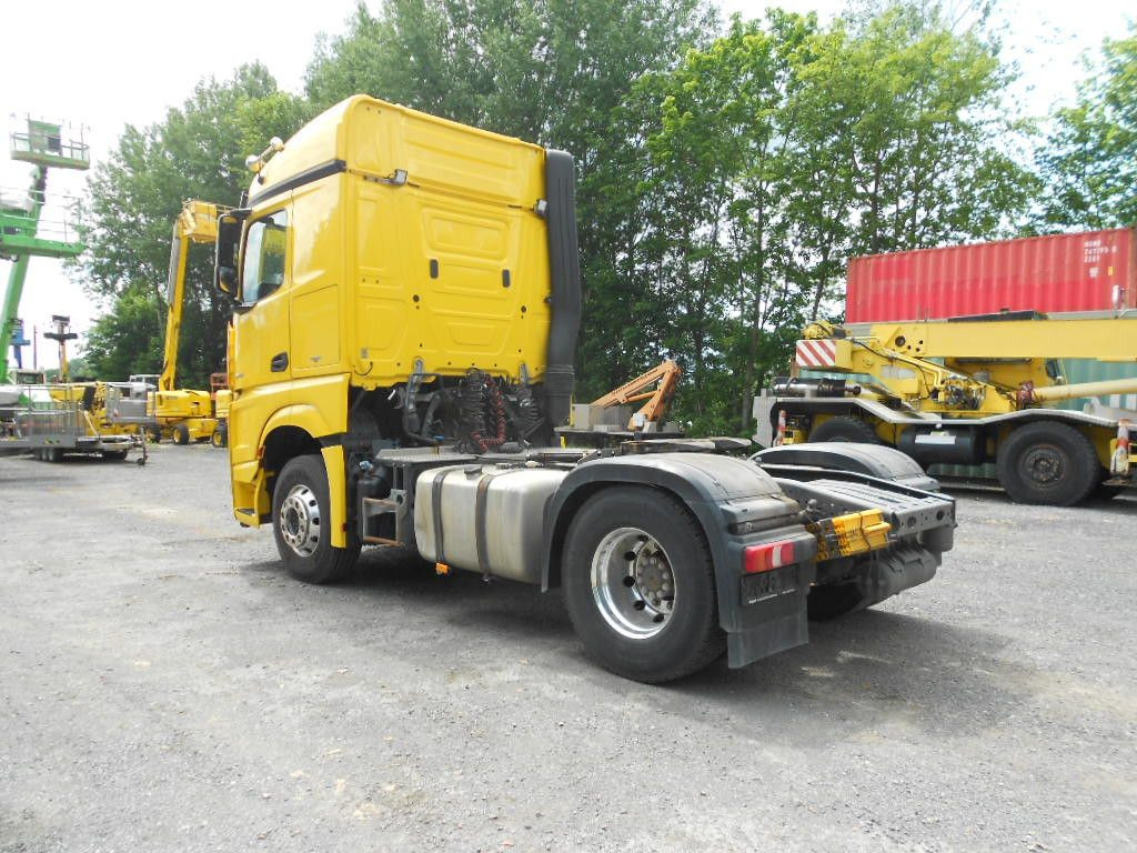 Mercedes-Benz AROCS 1845 - Cabeza tractora: foto 3 Mercedes-Benz AROCS 1845 - Cabeza tractora: foto 3