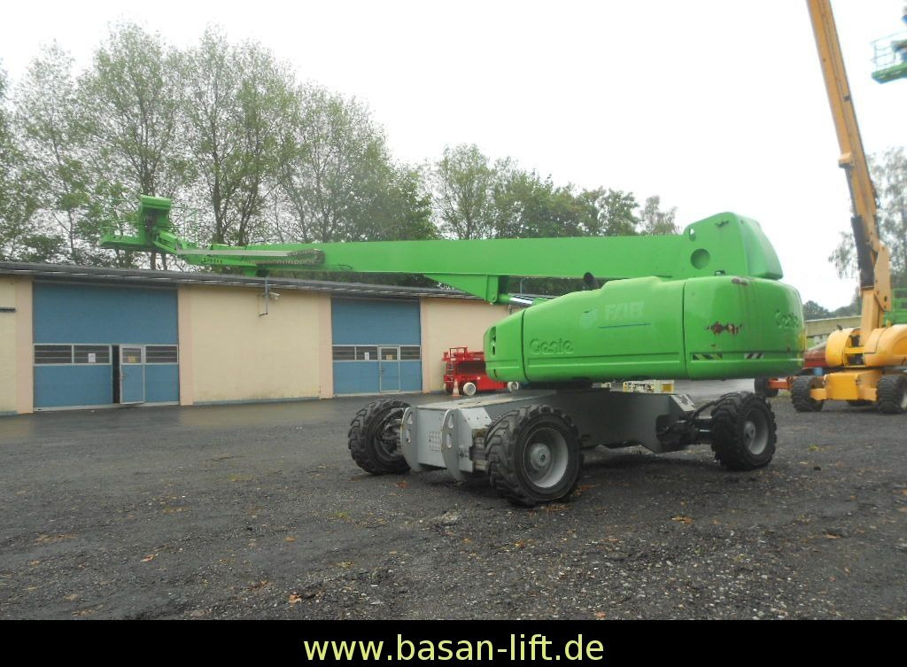 Genie Arbeitsbühne Genie S105, AH 34m Genie Arbeitsbühne Genie S-105, AH 34m - Plataforma telescopica: foto 3 Genie Arbeitsbühne Genie S105, AH 34m Genie Arbeitsbühne Genie S-105, AH 34m - Plataforma telescopica: foto 3