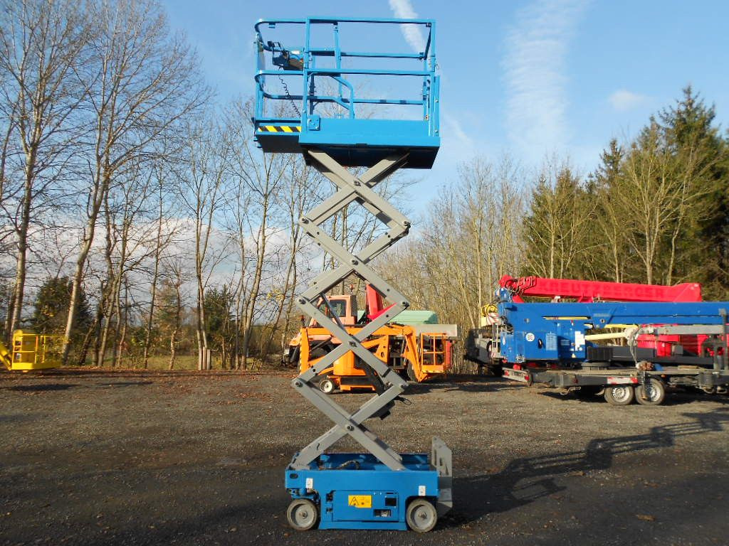 Genie GS 1330, Scherenarbeitsbühne Genie 5,9 m - Plataforma de tijeras: foto 5 Genie GS 1330, Scherenarbeitsbühne Genie 5,9 m - Plataforma de tijeras: foto 5