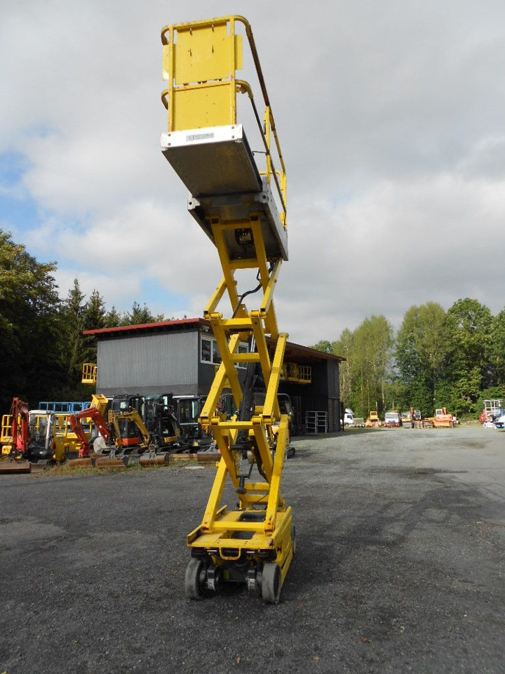 JLG 1930 ES, Scherenarbeitsbühne AH 8 m - Camión con plataforma elevadora: foto 5 JLG 1930 ES, Scherenarbeitsbühne AH 8 m - Camión con plataforma elevadora: foto 5