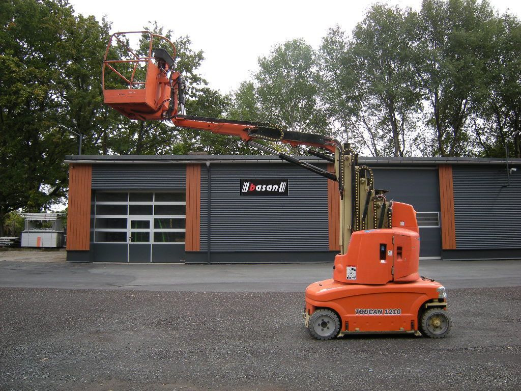 JLG Arbeitsbühne, JLG Toucan 1210, AH 12m - Camión con plataforma elevadora: foto 1 JLG Arbeitsbühne, JLG Toucan 1210, AH 12m - Camión con plataforma elevadora: foto 1