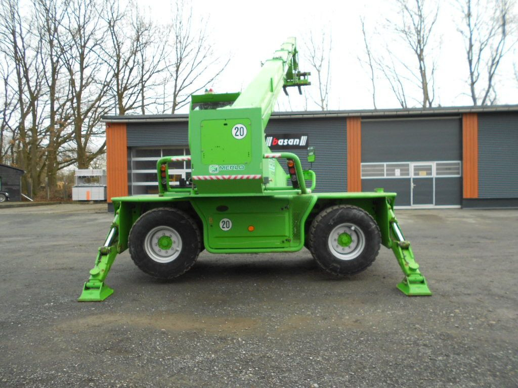 Merlo RT 38 Roto 40.18 S - Manipulador telescópico: foto 2 Merlo RT 38 Roto 40.18 S - Manipulador telescópico: foto 2