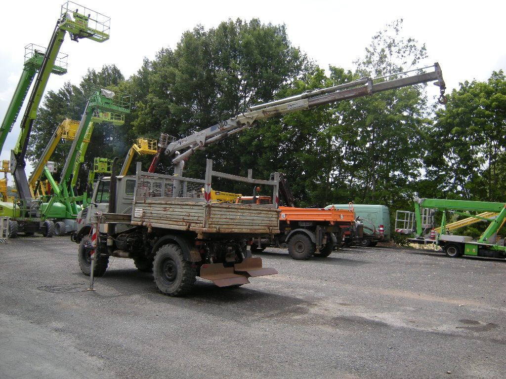 Unimog U1250 mit Kran - Volquete furgoneta: foto 3 Unimog U1250 mit Kran - Volquete furgoneta: foto 3