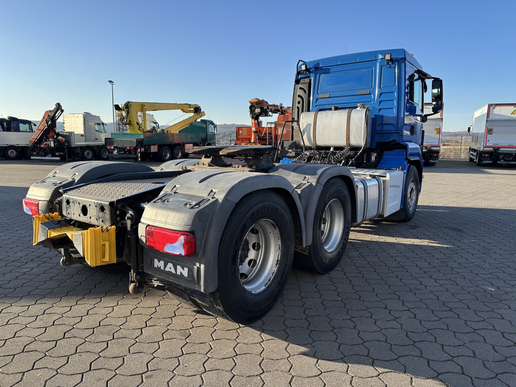 MAN TGS 26.500 6x4 Kipphydraulik Intarder - Cabeza tractora: foto 4 MAN TGS 26.500 6x4 Kipphydraulik Intarder - Cabeza tractora: foto 4