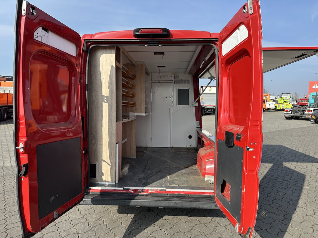 Peugeot Boxer Verkaufsfahrzeug Foodtruck - Camión tienda: foto 4 Peugeot Boxer Verkaufsfahrzeug Foodtruck - Camión tienda: foto 4