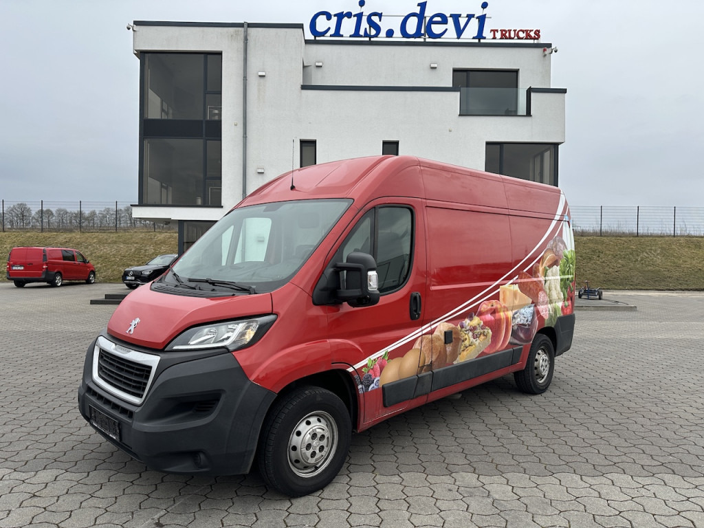 Peugeot Boxer Verkaufsfahrzeug Foodtruck - Camión tienda: foto 1 Peugeot Boxer Verkaufsfahrzeug Foodtruck - Camión tienda: foto 1