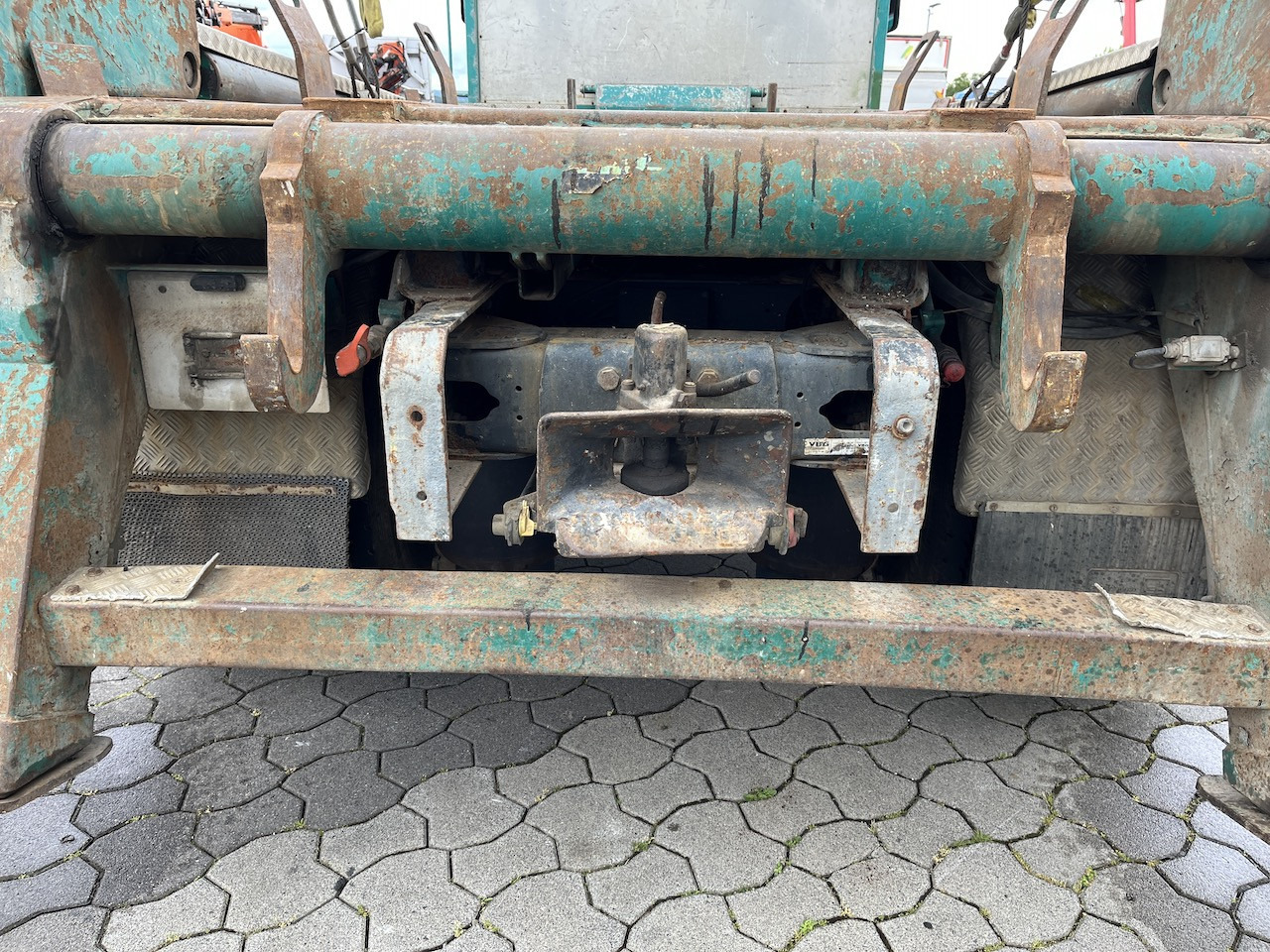 Scania P114 340 4x2  Trösch Absetzkipper   Retarder AHK - Camión portacontenedor de cadenas: foto 5 Scania P114 340 4x2  Trösch Absetzkipper   Retarder AHK - Camión portacontenedor de cadenas: foto 5