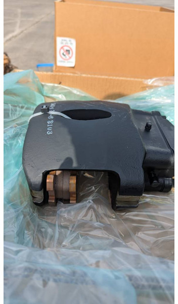 Komatsu HD605-5 BRAKE ASSY 561-34-62103 - Piezas de freno para Maquinaria de construcción: foto 3 Komatsu HD605-5 BRAKE ASSY 561-34-62103 - Piezas de freno para Maquinaria de construcción: foto 3