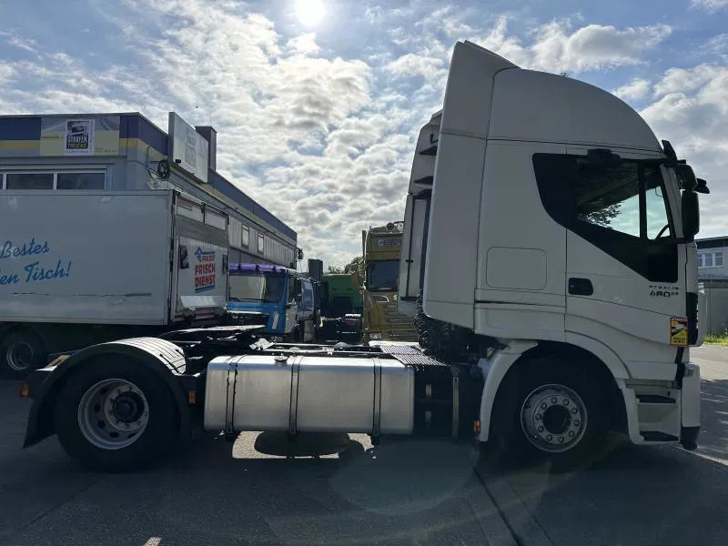 Cabeza tractora Iveco Stralis 480 AS440T/P*Standard*Intarder*Klima*Standklima: foto 7 Cabeza tractora Iveco Stralis 480 AS440T/P*Standard*Intarder*Klima*Standklima: foto 7