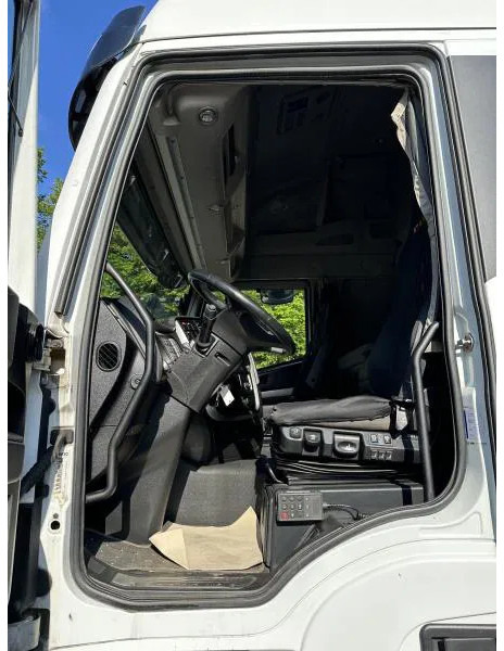 Cabeza tractora Iveco Stralis 480 AS440T/P*Standard*Intarder*Klima*Standklima: foto 15 Cabeza tractora Iveco Stralis 480 AS440T/P*Standard*Intarder*Klima*Standklima: foto 15
