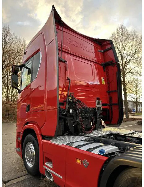 Scania S580 V8 6X2/4 TOPZUSTAND! Intarder*E6* - Cabeza tractora: foto 4 Scania S580 V8 6X2/4 TOPZUSTAND! Intarder*E6* - Cabeza tractora: foto 4