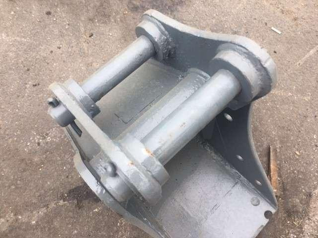 270mm - Axes 35mm - Cazo para excavadora: foto 4 270mm - Axes 35mm - Cazo para excavadora: foto 4