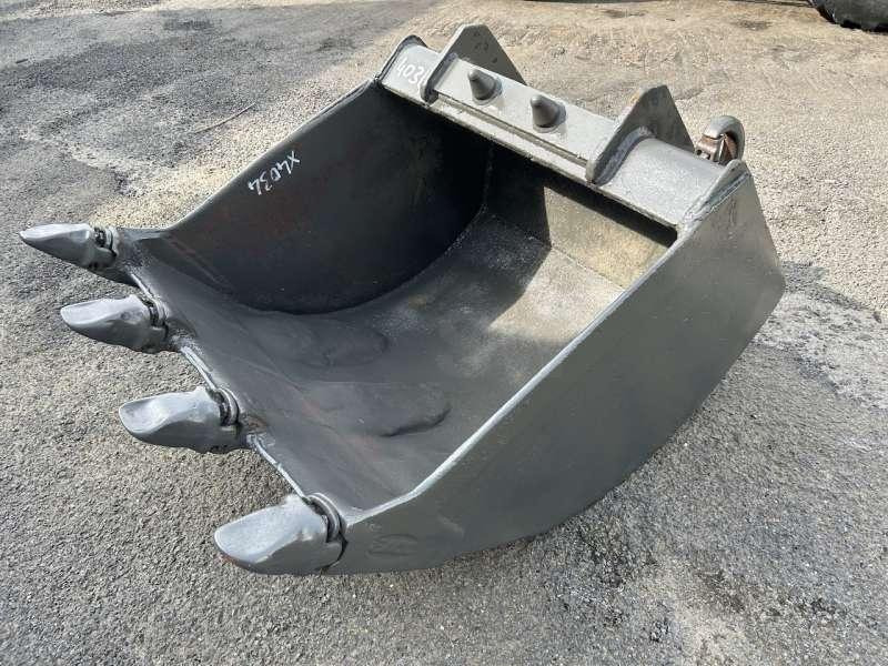 MECALAC 12 - 870mm - fond à revoir - Cazo para excavadora: foto 1 MECALAC 12 - 870mm - fond à revoir - Cazo para excavadora: foto 1